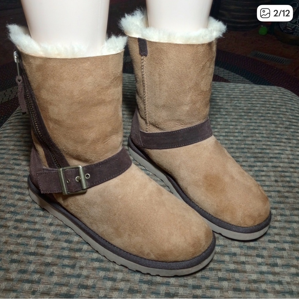 UGG Chestnut & Chocolate Shearling Brown Suede Women's Boots 8 Zip Buckle
